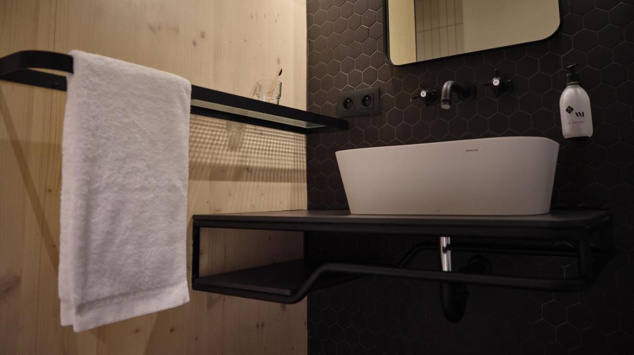 Bercail Hotel Wambrechies Ngoại thất bức ảnh